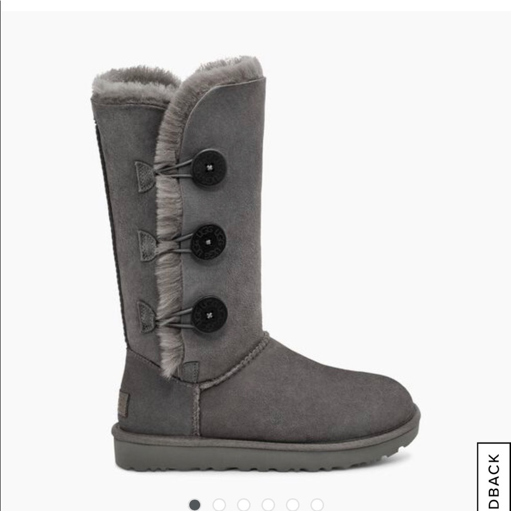 UGG Bailey button triplet ll boot